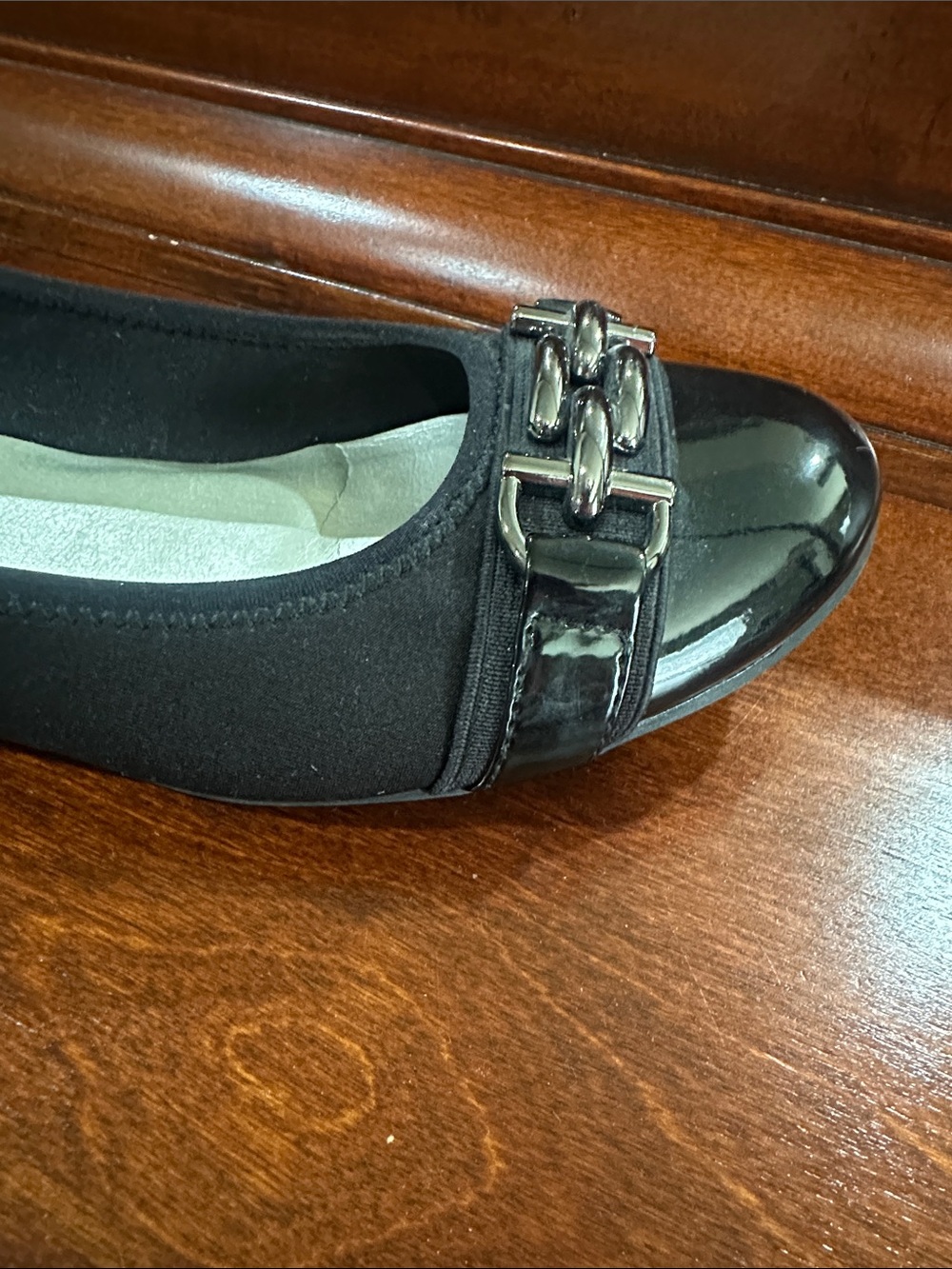 Anne Klein Women's Black Patent Cap-Toe Flats - Picture 8 of 16